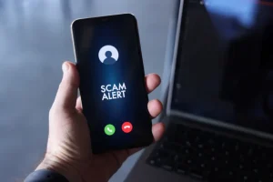 Scam alert notification on cell phone